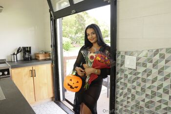 Kenda / livewellwithkendal nude photo #32