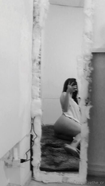 Lizethe_c / lizethe_cr nude photo #25