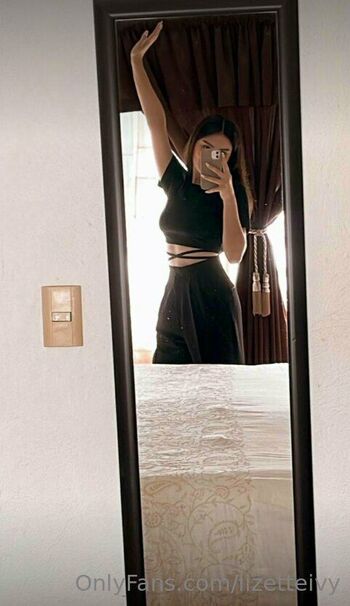 Lizett / lizetteivy nude photo #24