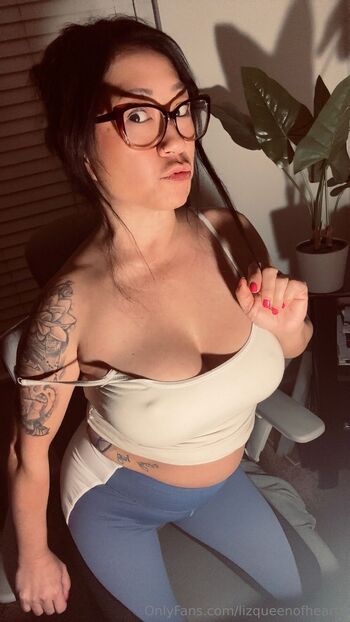 Liz / lizluvlongtime nude photo #25