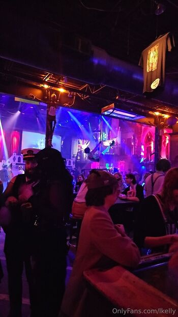 Lily Kell / lkelly nude photo #6