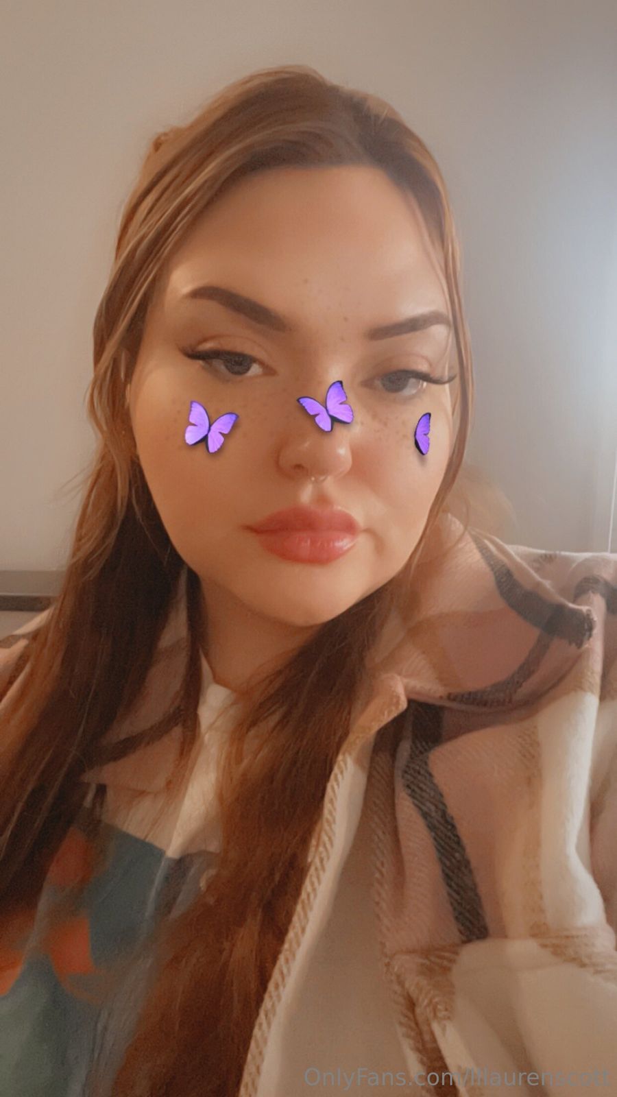 Laure / lllaurenscott nude photo #1