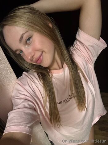 PETITE SUN / llttlesun nude photo #17