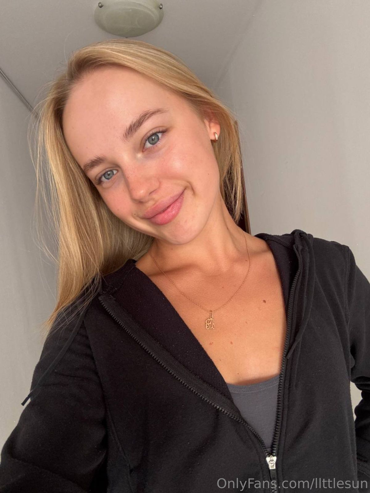 PETITE SUN / llttlesun nude photo #29