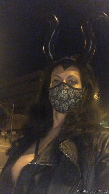 Lludy Fortune (18) Actriz Porno, Tran / lludyf nude photo #3