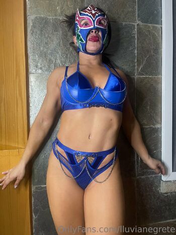 La pequeña tentació / lluvianegrete / lluvia_cmll / lluvia89230502 nude photo #16