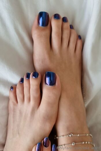 Lola (free / lola_wardx nude photo #15