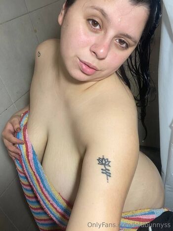 LOLA REYES / lolabunnyss nude photo #34