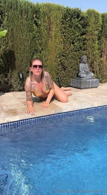 Lola Eastkin / lolaeastking nude photo #20