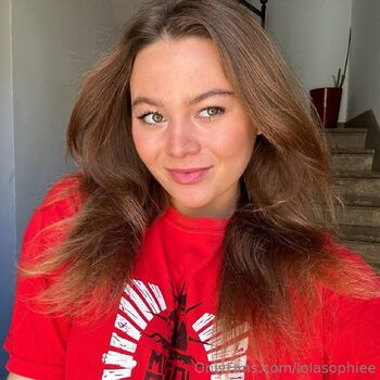 Lola Sophie (free / lolasophiee nude photo #30