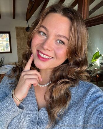 Lola Sophie (free / lolasophiee nude photo #31