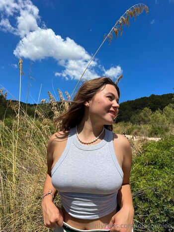 Lola Sophie (free / lolasophiee nude photo #38