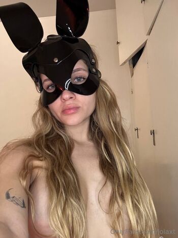 Lol / lolaxt nude photo #10