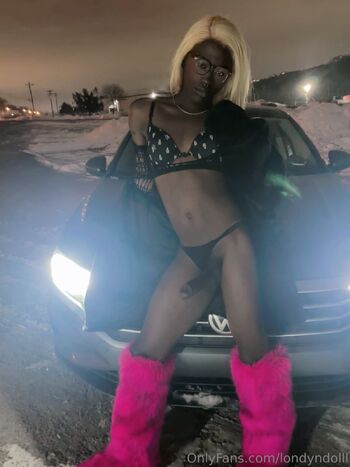 OnlyFans / londyndollll nude photo #27