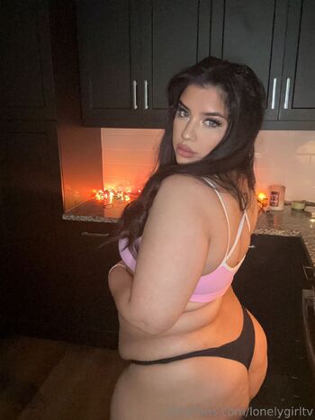 Lonely Girl T / lonelygirltv nude photo #1