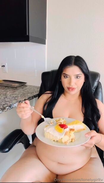 Lonely Girl T / lonelygirltv nude photo #5