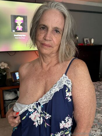 Lana / lonelylana nude photo #12