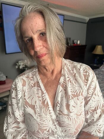 Lana / lonelylana nude photo #18