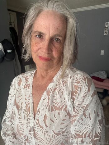 Lana / lonelylana nude photo #19