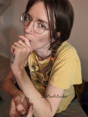 Look Mom No Condo / lookmomnocondom nude photo #4