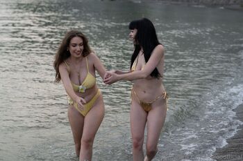 Louise Bordeau / loolooofficial nude photo #48