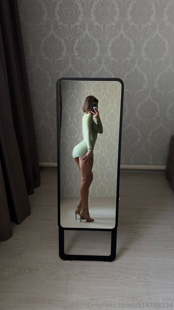 LoraVie VI / loravievip nude photo #2