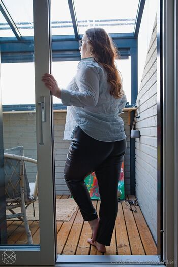 Lott / lotteli nude photo #6