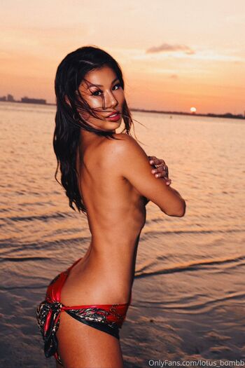 Lotus / lotus_bombb / lotusbombb nude photo #5