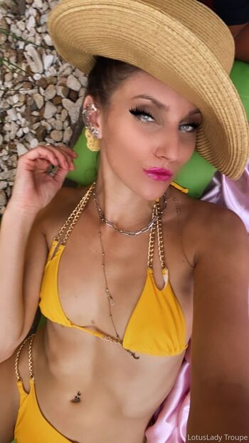 LotusLady Troupe / lotusladytroupe / liberatedlotuscollective nude photo #10