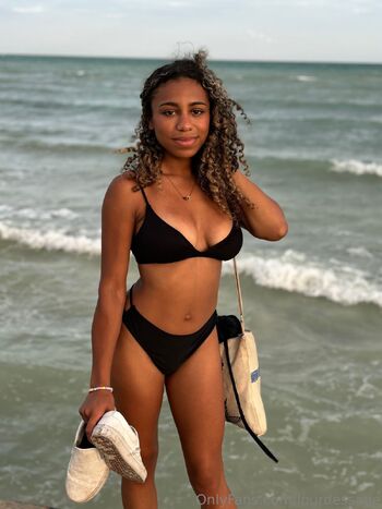 Lourdessag / lourdessage nude photo #8