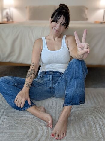 Lovelee Arche / loveleearches nude photo #25