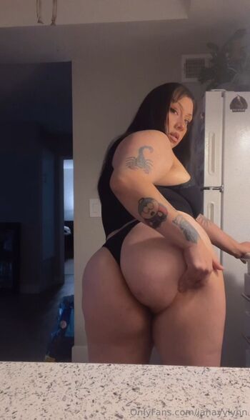 Nalgona / lovelyxxxlynn / janaygamboa nude photo #23