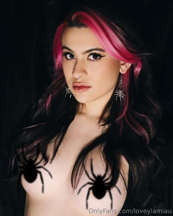 Lovey Lamiau / loveylamiau nude photo #1