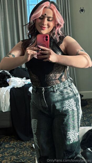 Lovey Lamiau / loveylamiau nude photo #3