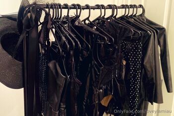 Lovey Lamiau / loveylamiau nude photo #8