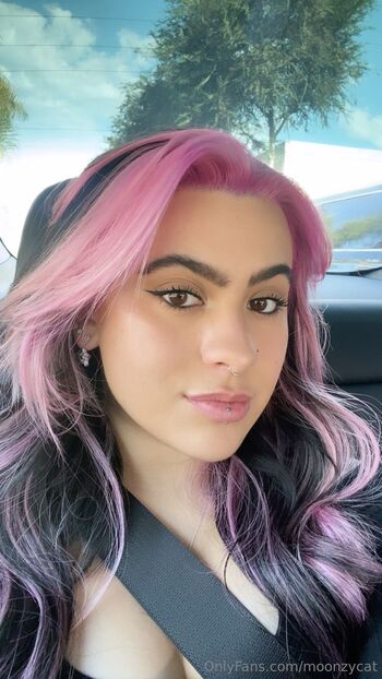 Lovey Lamiau / loveylamiau nude photo #11