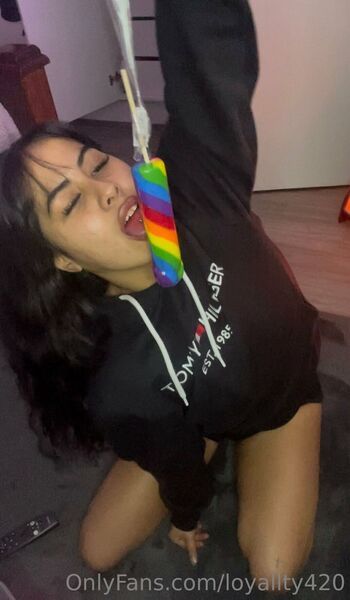 Nicki baby / loyallty420 nude photo #32