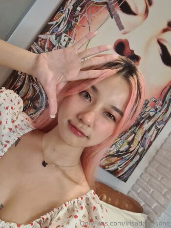 IRIS / lrlsadamsone nude photo #30
