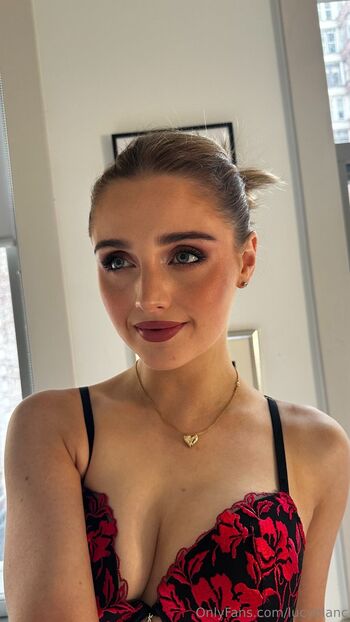 Lucie / lucieblanc nude photo #32