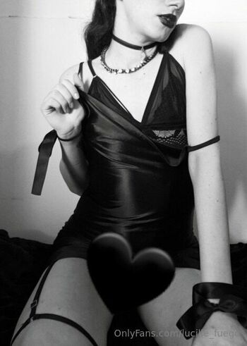 Princes / lucille_fuego nude photo #1