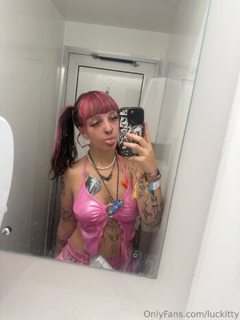 Lucy (50 152cm / luckitty nude photo #18