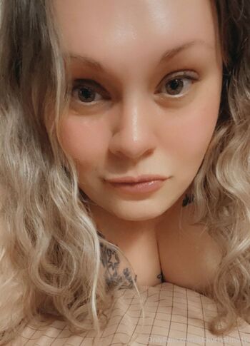 LuckyCharm01 / luckycharm010 nude photo #23