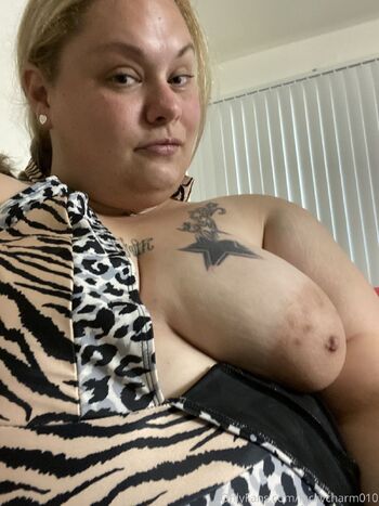 LuckyCharm01 / luckycharm010 nude photo #29