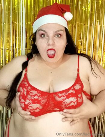 LUCY Big belly / lucycurvyx nude photo #7