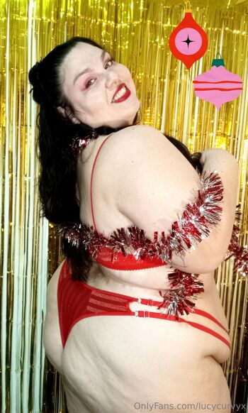 LUCY Big belly / lucycurvyx nude photo #8