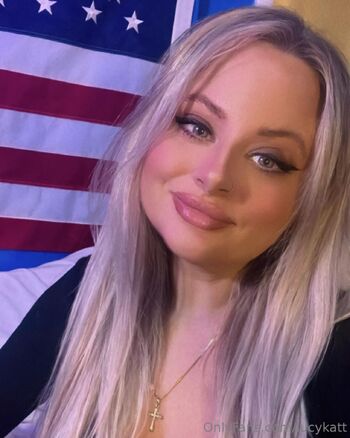 Lucy Katt / lucykatt nude photo #3