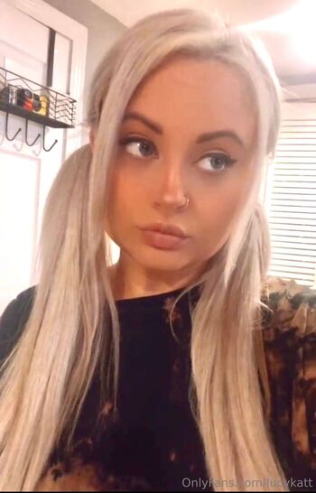 Lucy Katt / lucykatt nude photo #12