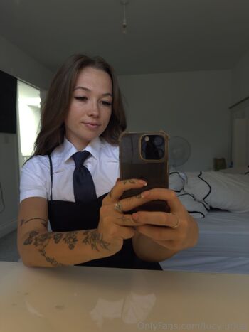 Lucylurkss / lucylurkss nude photo #4