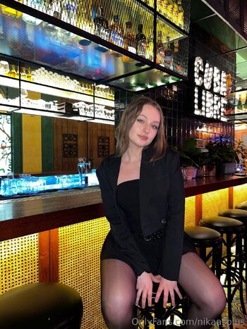 Lucy Blue / lucypinky nude photo #3