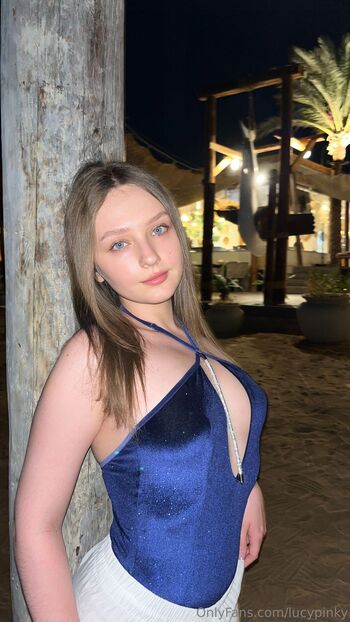 Lucy Blue / lucypinky nude photo #5